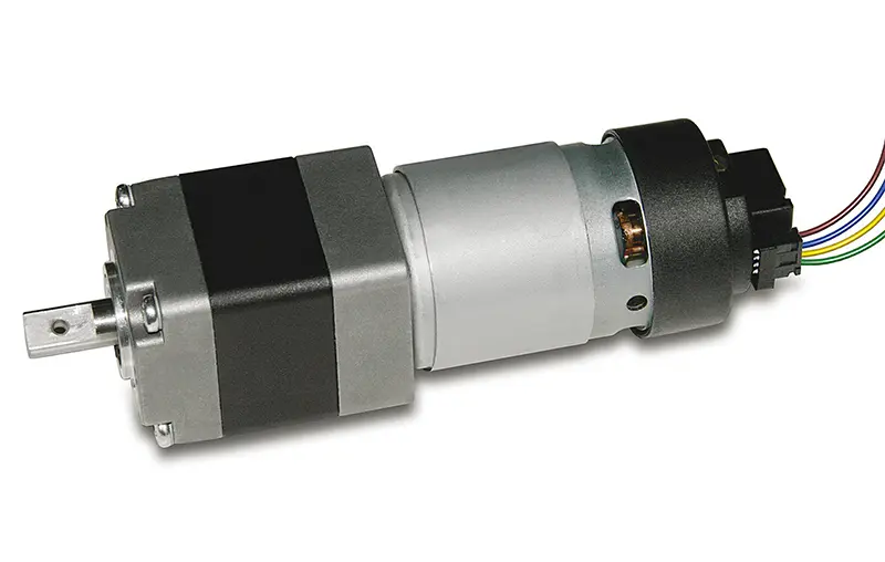 übersicht DC Motor mit Getriebe p205 2s photo.jpg